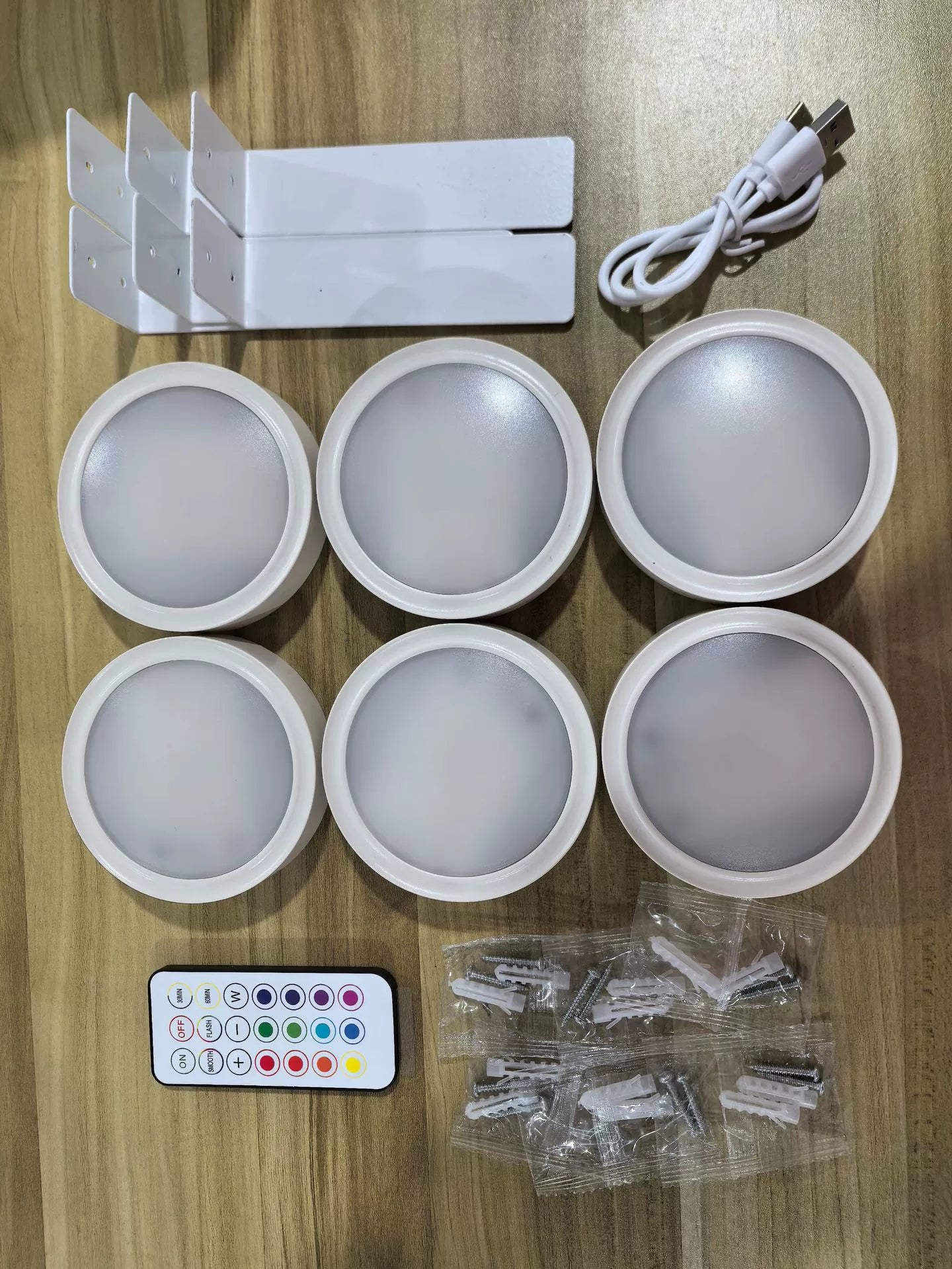 Lampe d’appoint magnétique – 13 modes d’éclairage pour sublimer vos murs - Enjewl